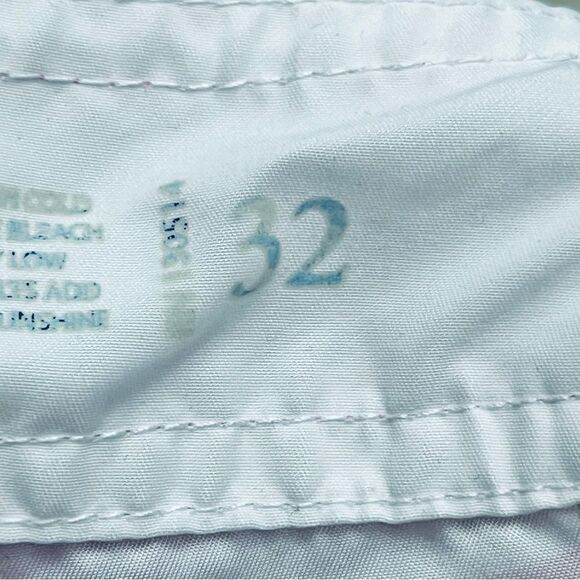 Strong Boalt Swim Trunks Board Shorts Sz 32 Pink White Floral - Picture 9 of 9